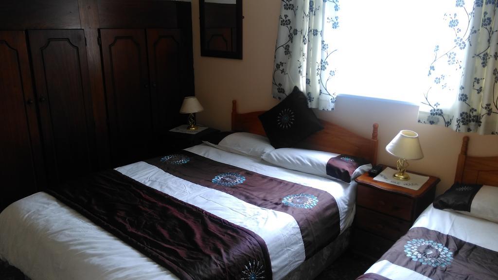 Achill Isle House Bed & Breakfast Keel  Bilik gambar